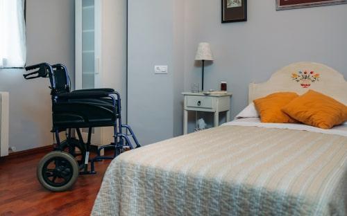 Illinois nursing home neglect attorneys