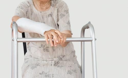 Chicago nursing home fractures attorney